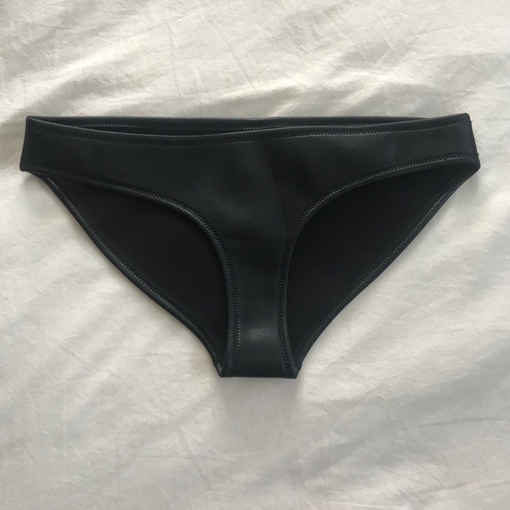Triangl bottoms